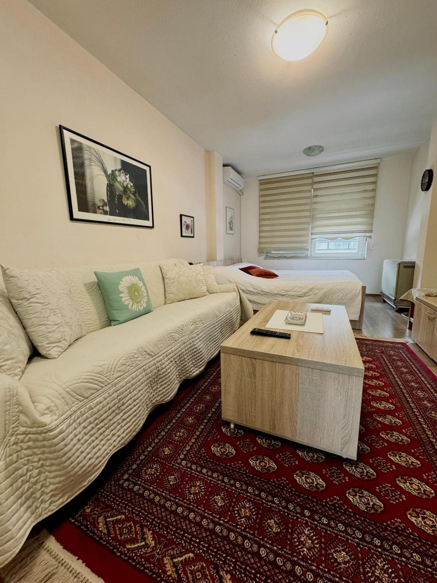 Apartmani 23 Novi Pazar Exterior foto